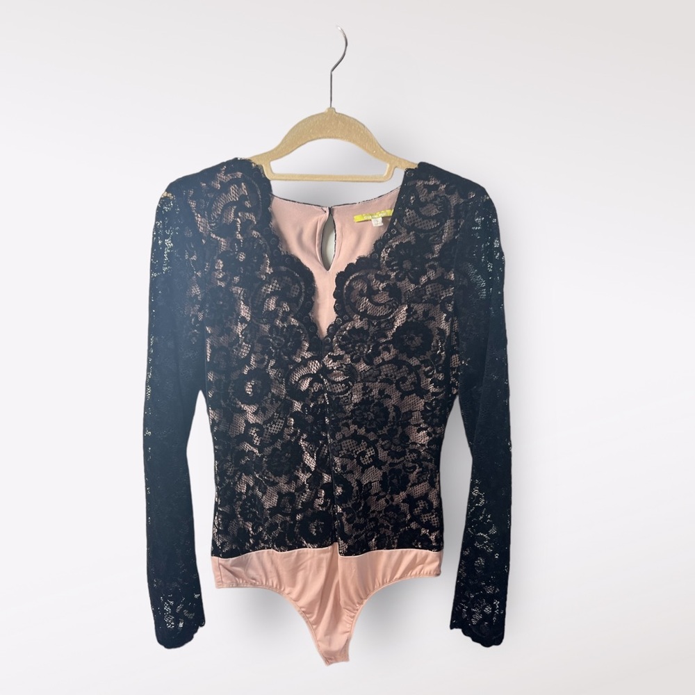 Gianni Bini Women’s Sz S Bodysuit Black Soft Nude Underwear Long Sleeve V neck